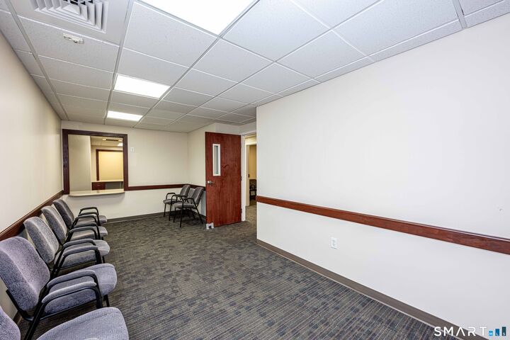 Property Photo:  85 Barnes Road 303  CT 06492 