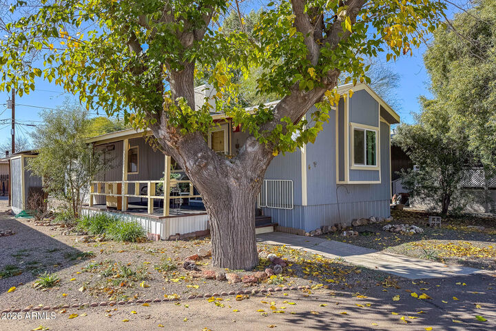 Property Photo:  550 W Palm Drive 4  AZ 85390 