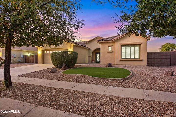 Property Photo:  2984 E Coconino Drive  AZ 85298 