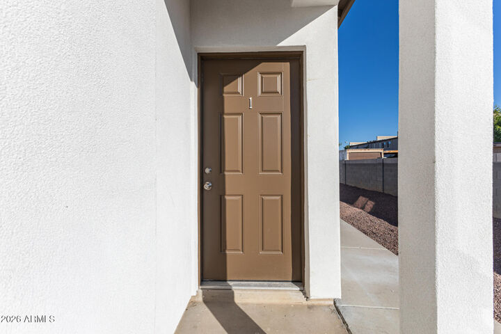 Property Photo: 9425 N 9th Avenue AZ 85021