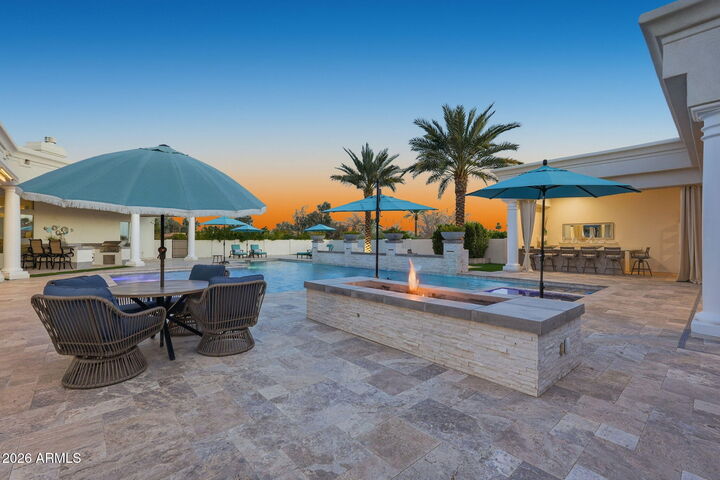 Property Photo: 10651 E Cactus Road AZ 85259