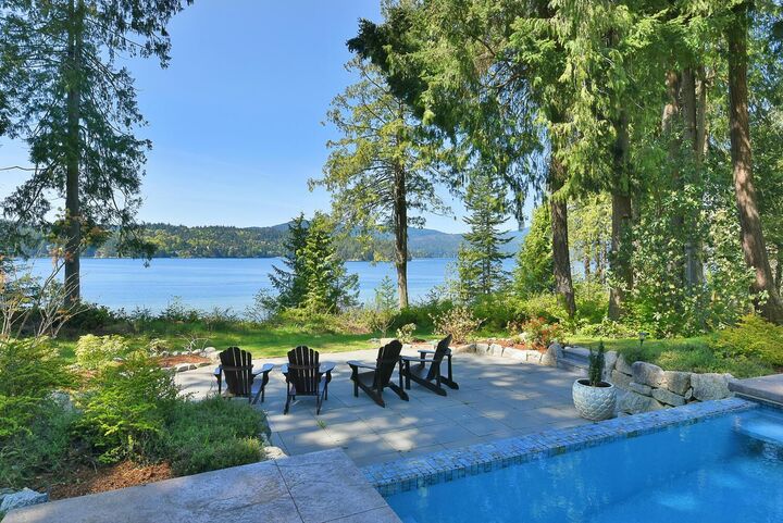 Property Photo: 6119 Sechelt Inlet Road BC V7Z 0P5