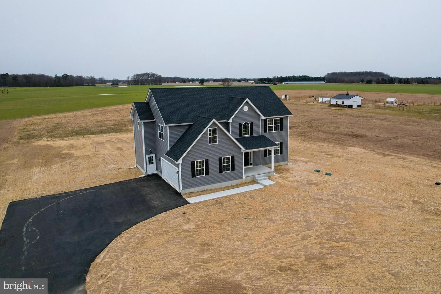 Property Photo:  107 Nicholas Court  DE 19720 