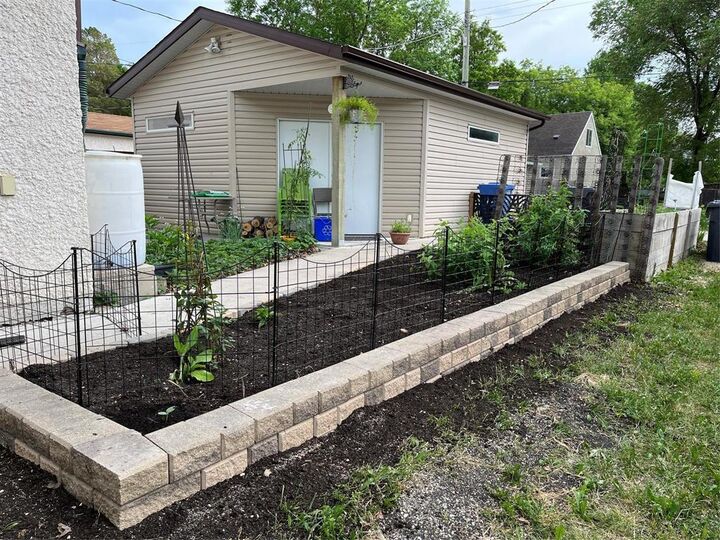 Photo de la propriété:  564 Deniset Street  MB R2J 0P3 