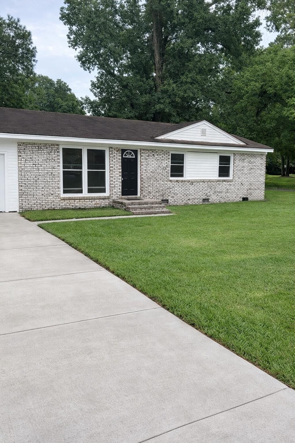 Property Photo:  1847 Mepkin  SC 29407 