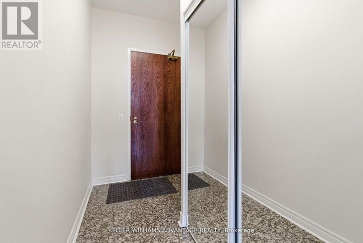 Property Photo:  9 Boardwalk Drive 305  ON M4L 6T1 