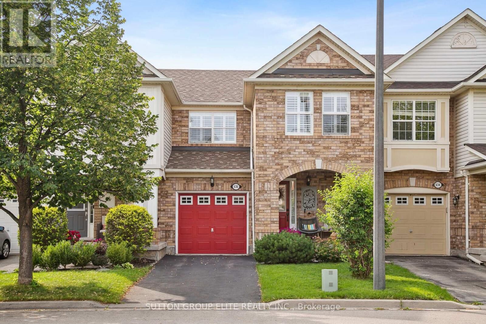 Property Photo: 636 Porter Way ON L9T 5W2