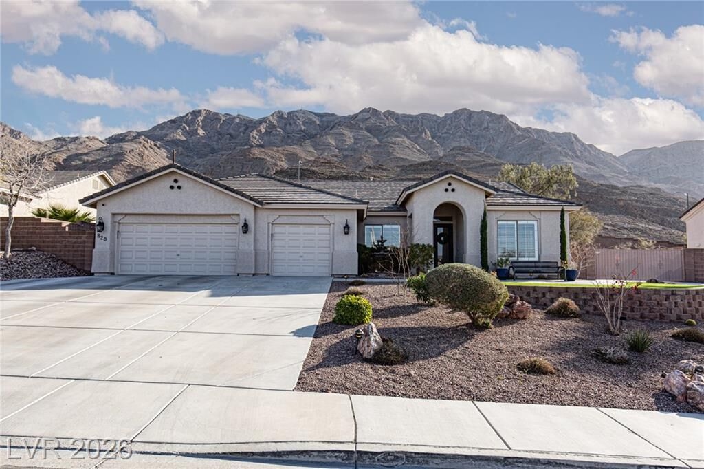 Property Photo:  820 Market Crest Drive  NV 89110 