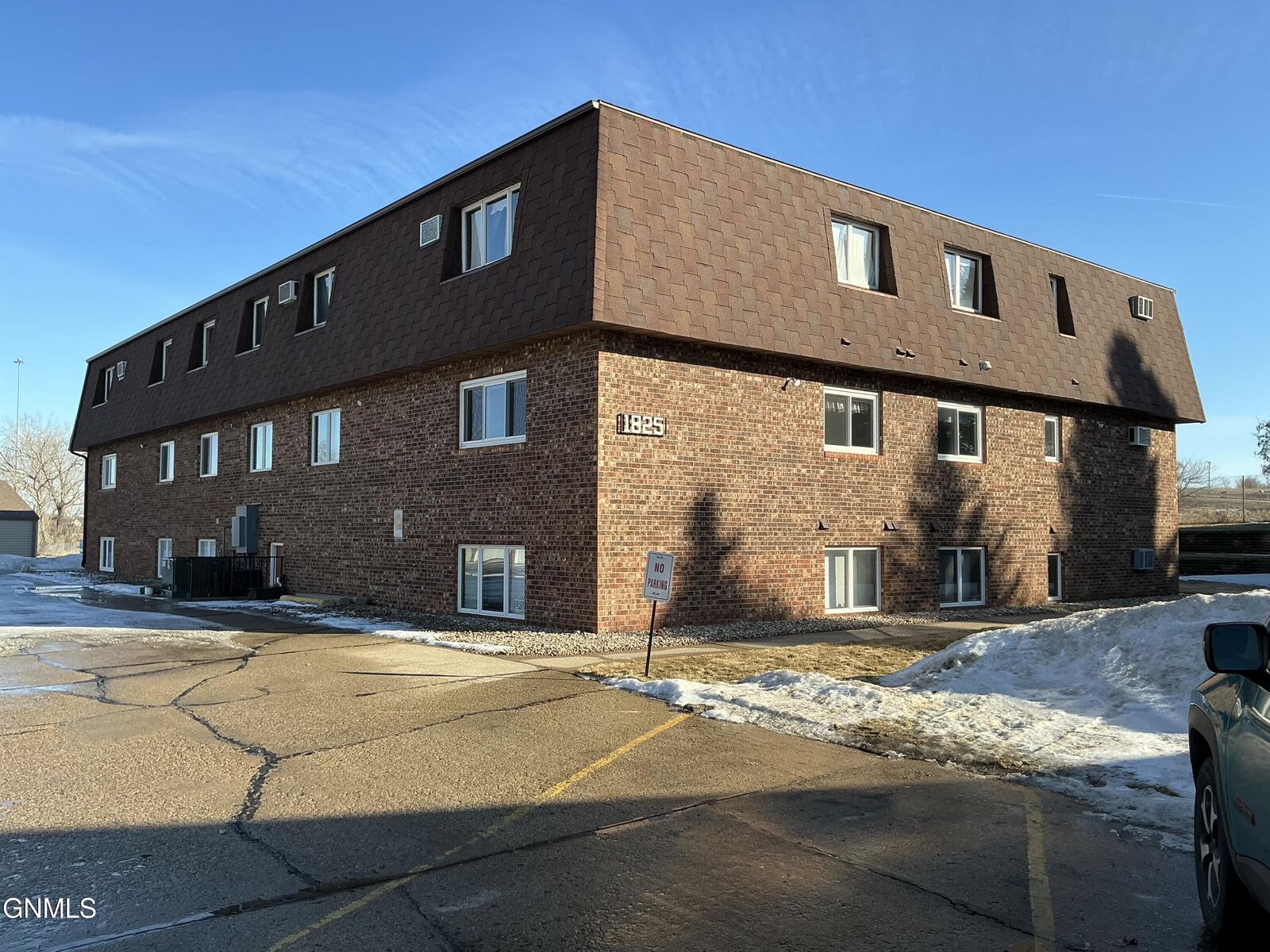 Property Photo:  1825 Grandview Lane S 16  ND 58503 