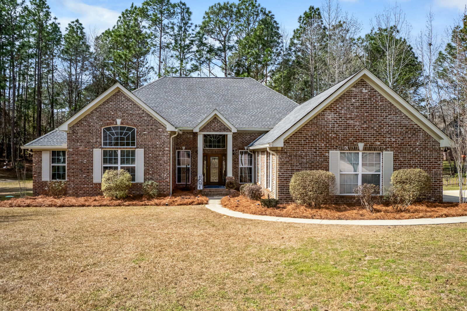 Property Photo: 8 Brookline Dr. MS 39402