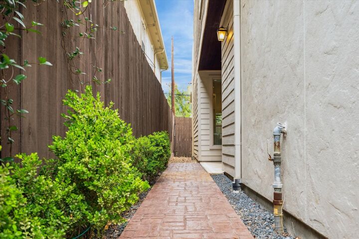 Property Photo:  6526 Pickens Street  TX 77007 