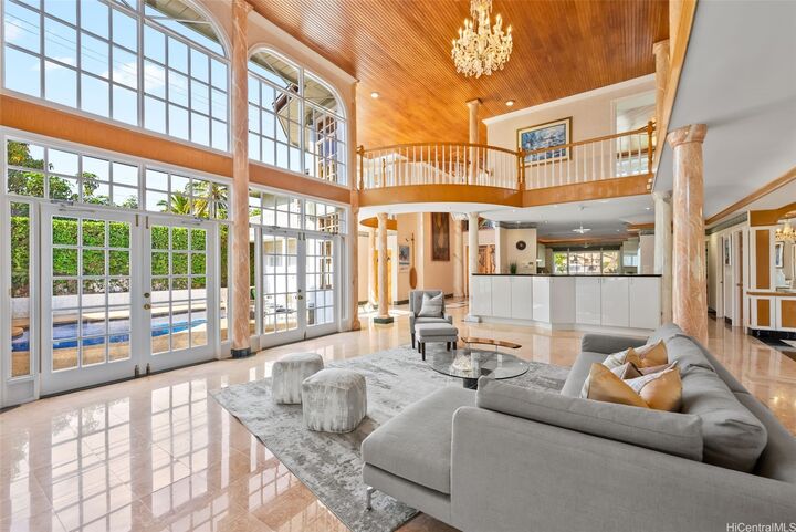 Property Photo:  4327 Kilauea Avenue  HI 96816 