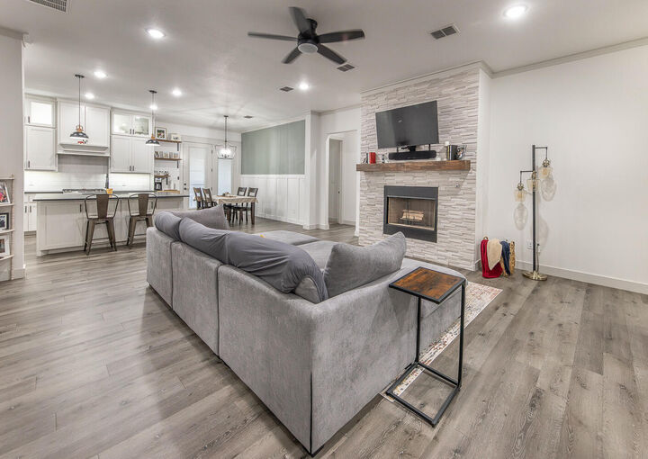 Property Photo: 7809 52nd Street TX 79407