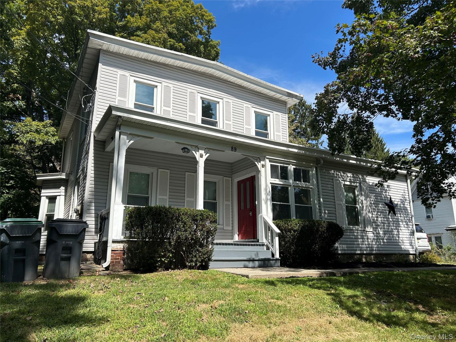 Property Photo:  89 Smith Clove Road  NY 10917 