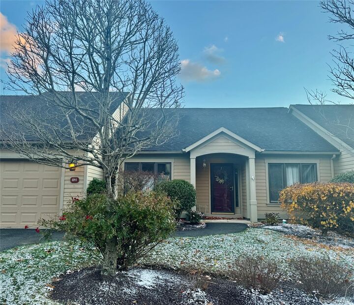 Property Photo:  839 Heritage Hills B  NY 10589 