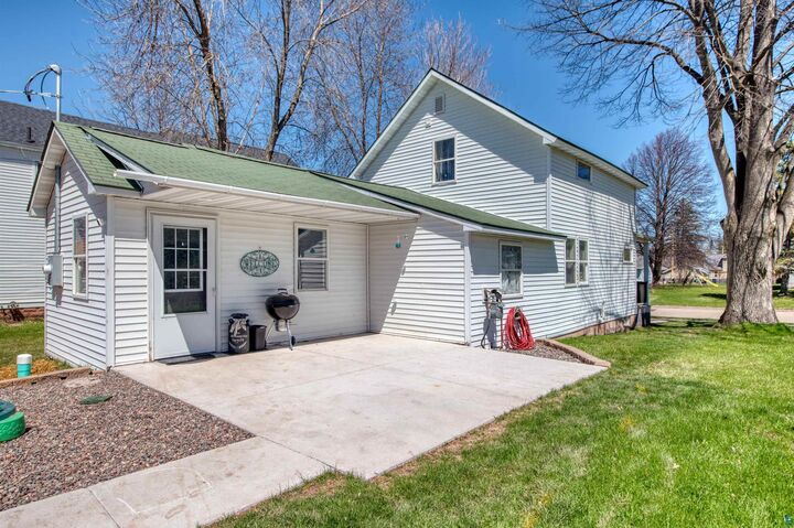 Property Photo:  915 11th Ave W  WI 54806 