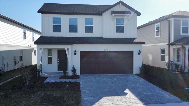 Property Photo:  33424 Binding Ties Lane  FL 33545 