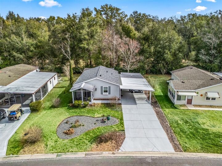 Property Photo:  1227 E Schwartz Boulevard  FL 32159 