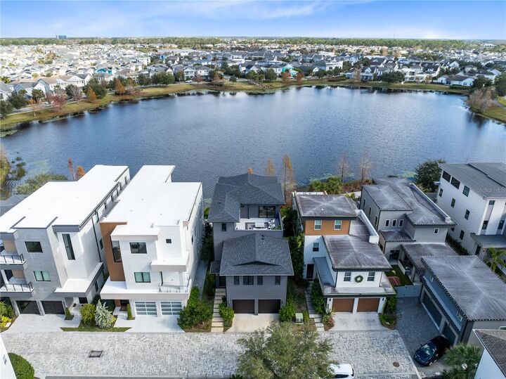 Property Photo: 8351 Edelman Lane FL 32827