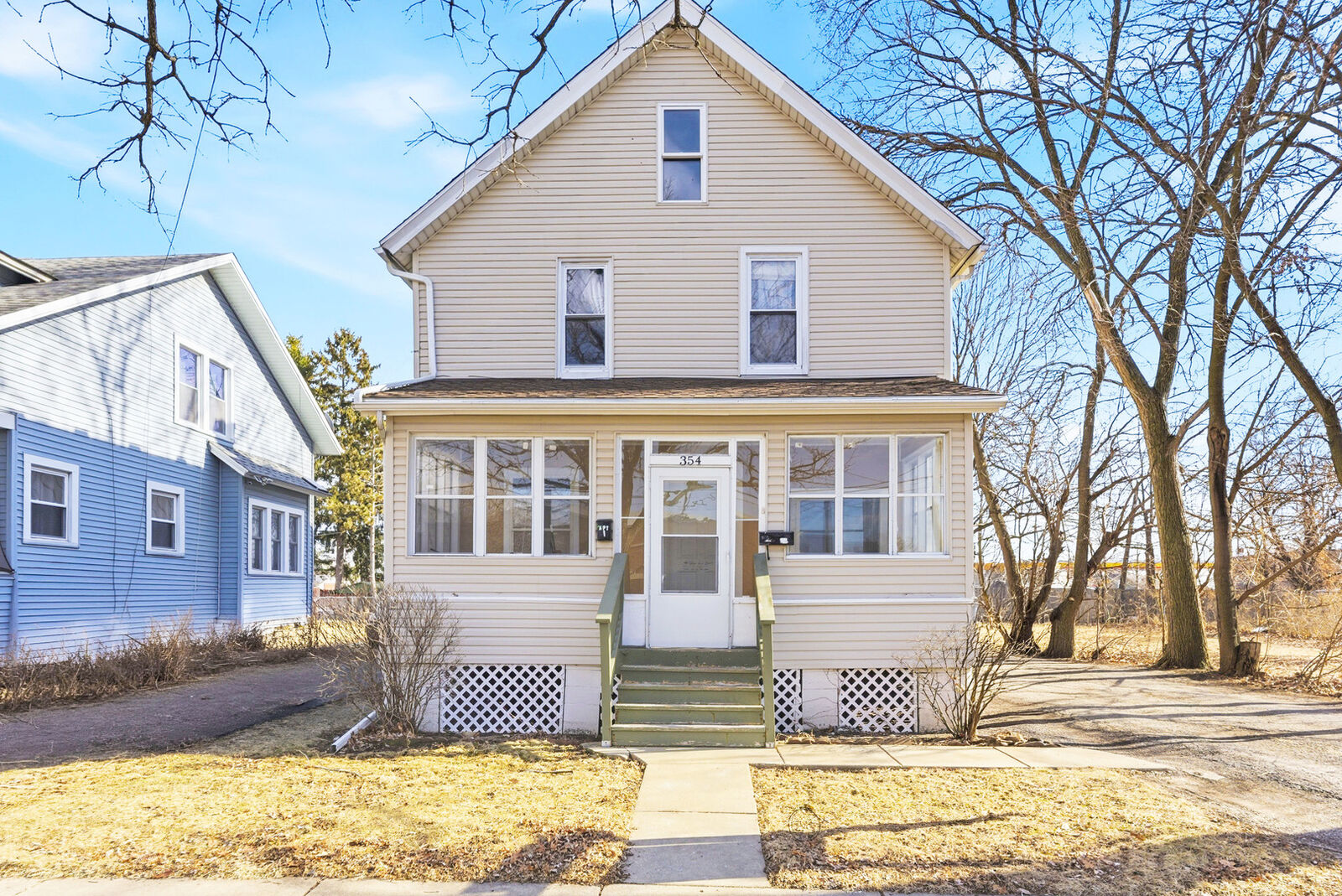 Property Photo: 354 Woodlawn Avenue IL 60506
