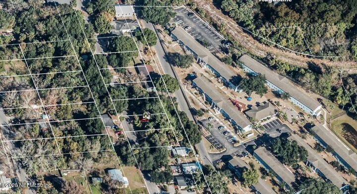 Property Photo:  213 S Woodlawn Street  FL 32084 