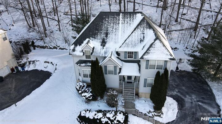 Property Photo:  17 Bowers Drive  NJ 07840 