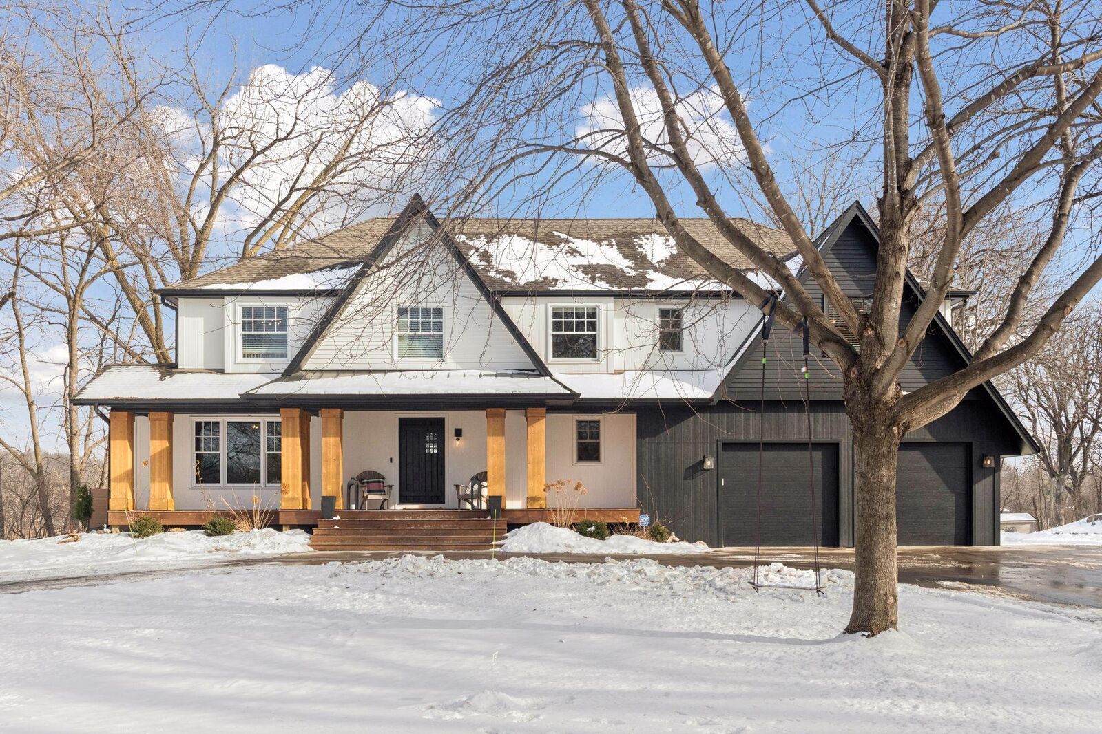 Property Photo:  3141 Fairchild Avenue  MN 55391 