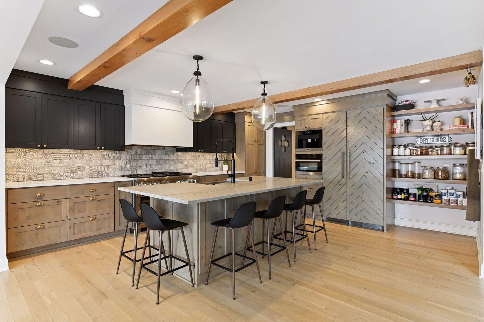 Property Photo: 3141 Fairchild Avenue MN 55391