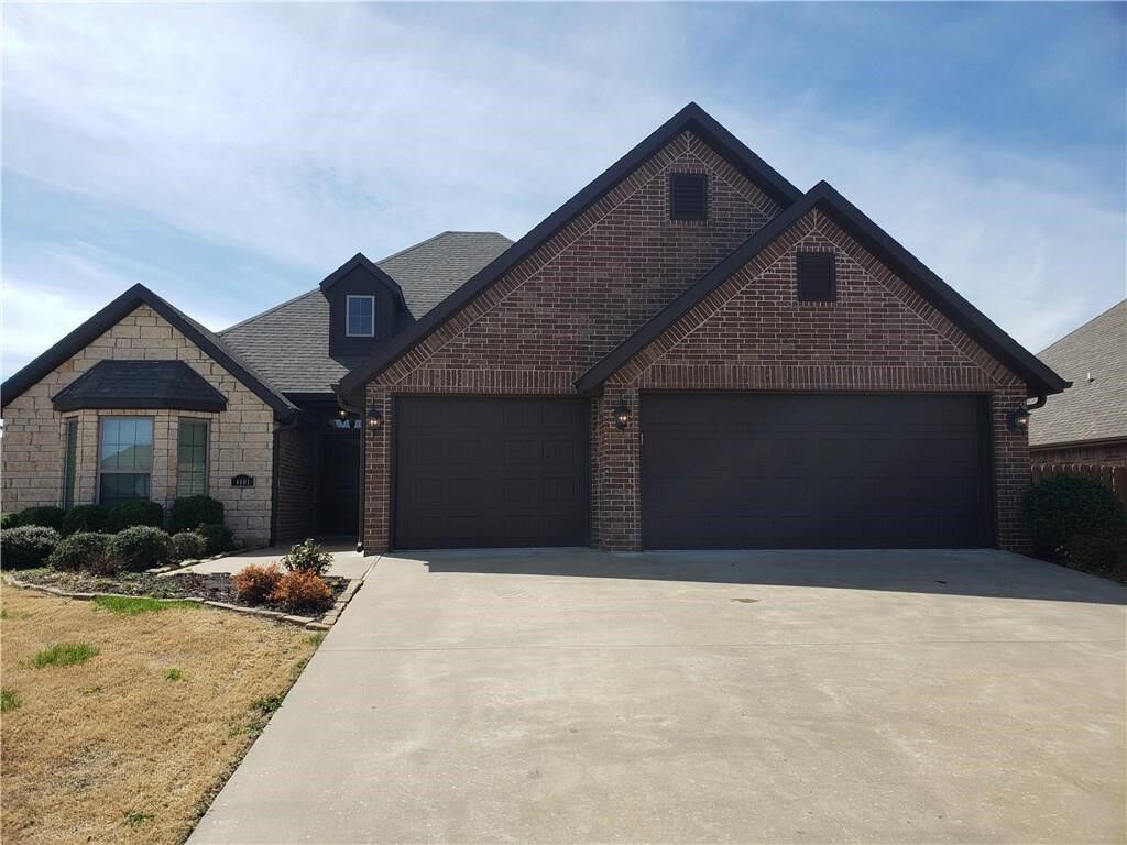 Property Photo:  4001 SW Rhinestone Boulevard  AR 72713 