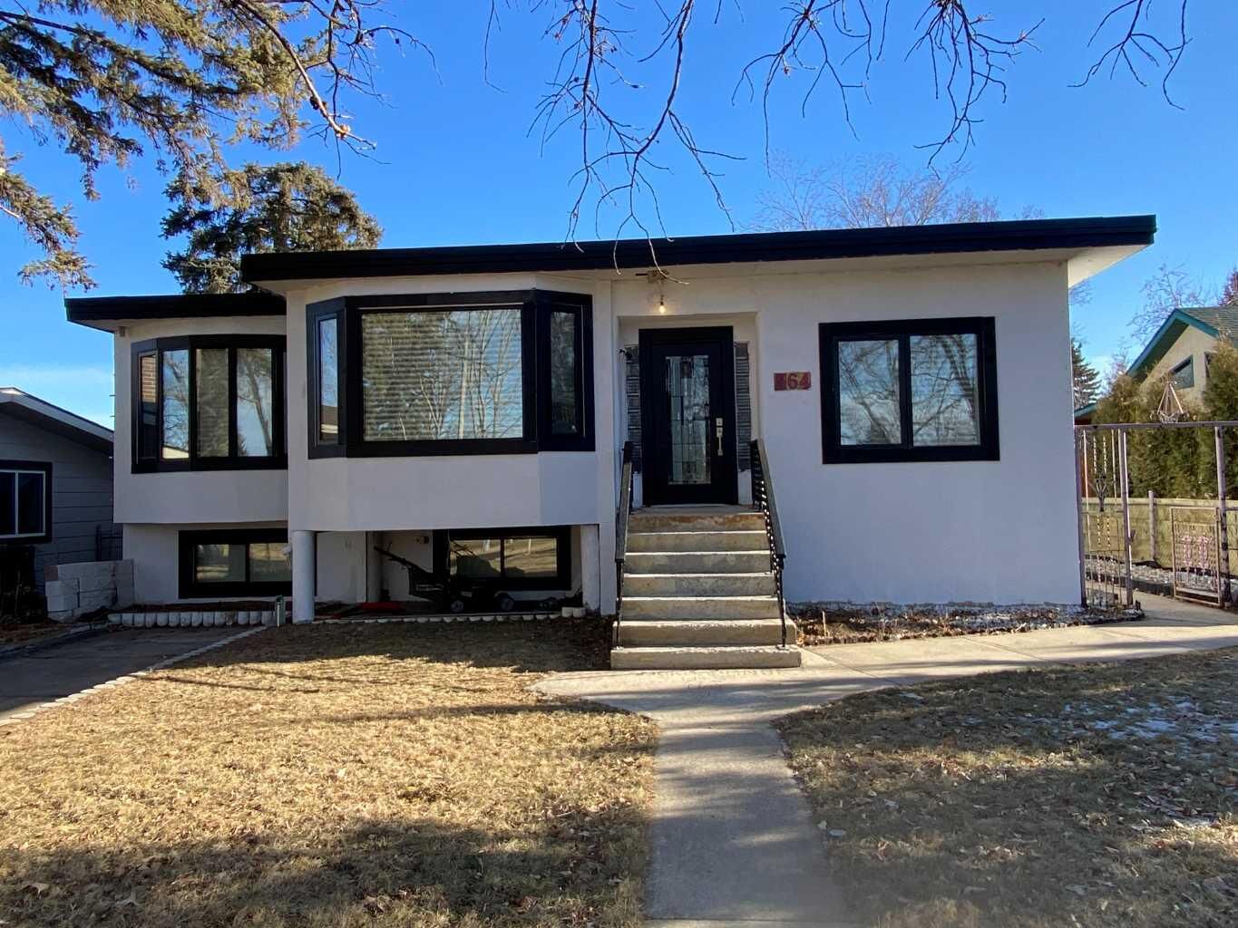Property Photo: 564 5 Street W AB T1R 0B3
