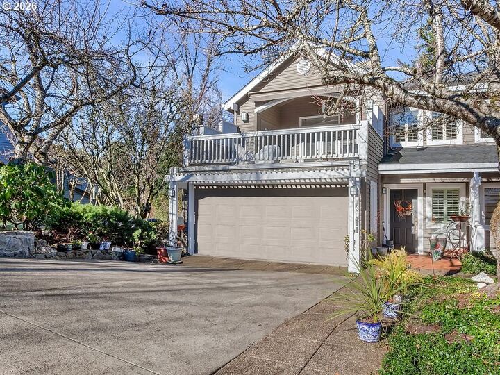 Property Photo:  3011 Club House Ct  OR 97068 