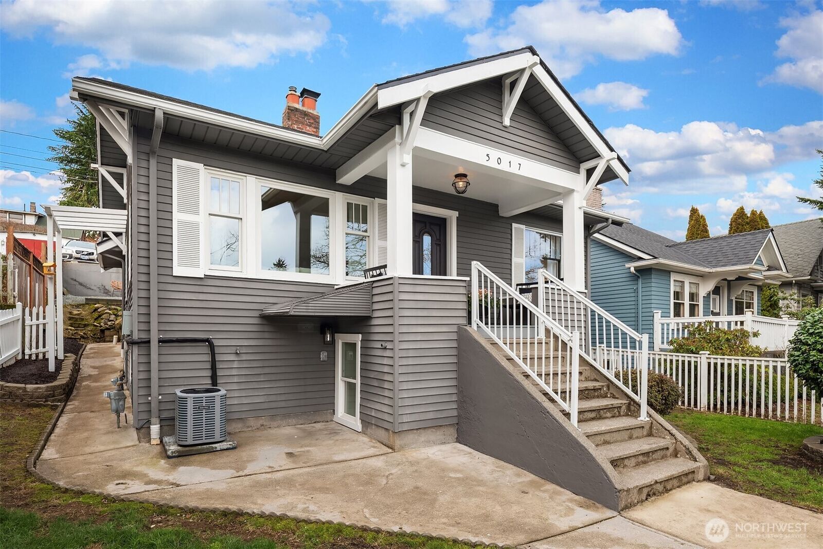 Property Photo:  5017  35th Avenue SW  WA 98126 