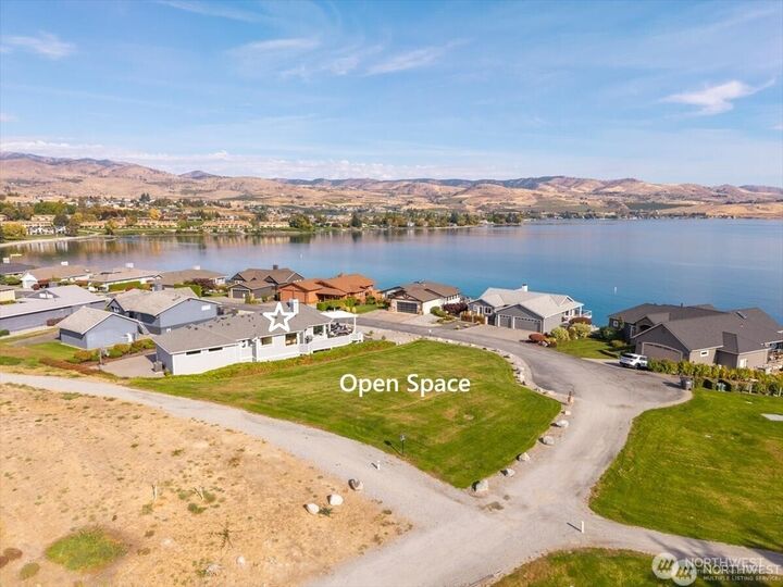 Property Photo:  129  Chelan View Drive  WA 98831 