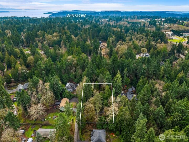 Property Photo:  9351  Moss Lane NE  WA 98110 