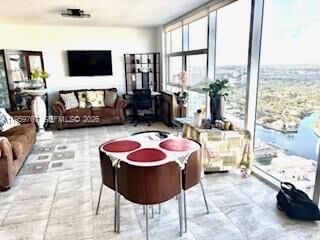 Property Photo:  1830 S Ocean Dr 5107  FL 33009 