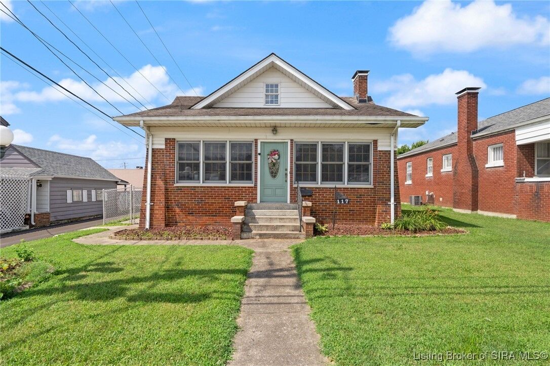 Property Photo:  117 Allhands Avenue  IN 47172 