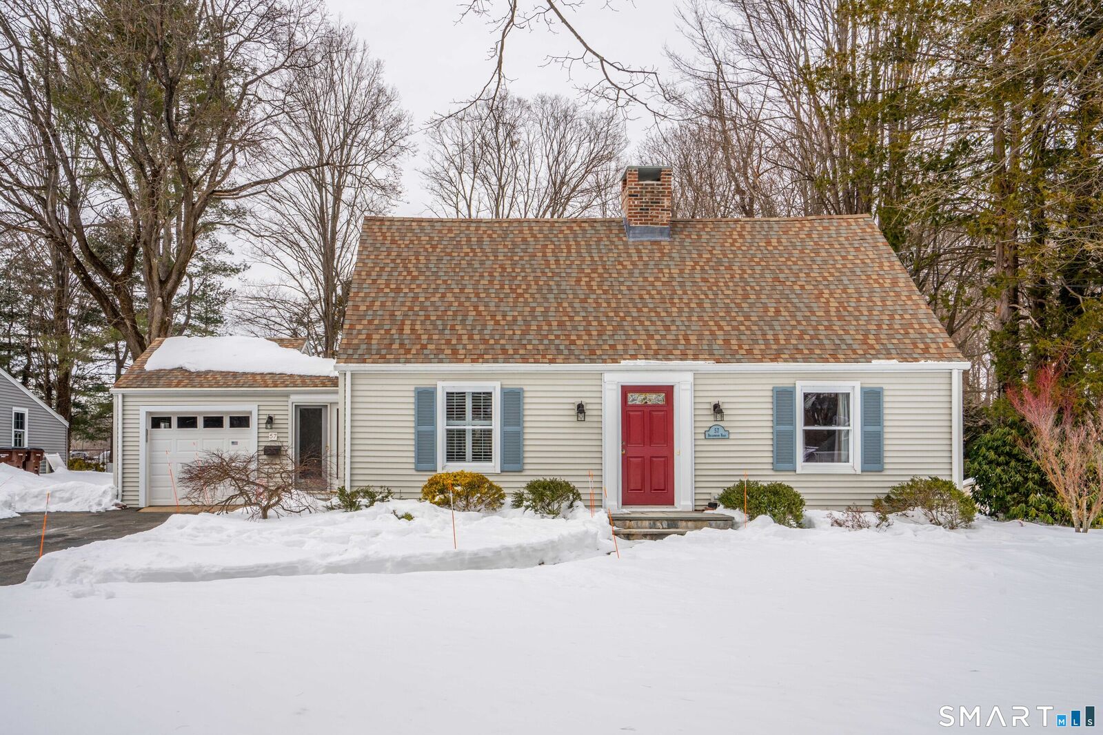 Property Photo:  57 Briarwood Road  CT 06107 