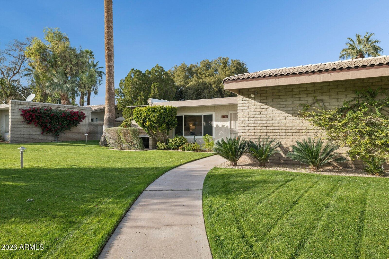 Property Photo: 4800 N 68th Street 162 AZ 85251