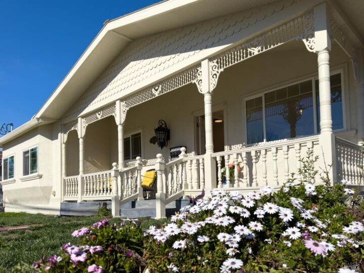 Property Photo: 1880 Clayton Way CA 94519