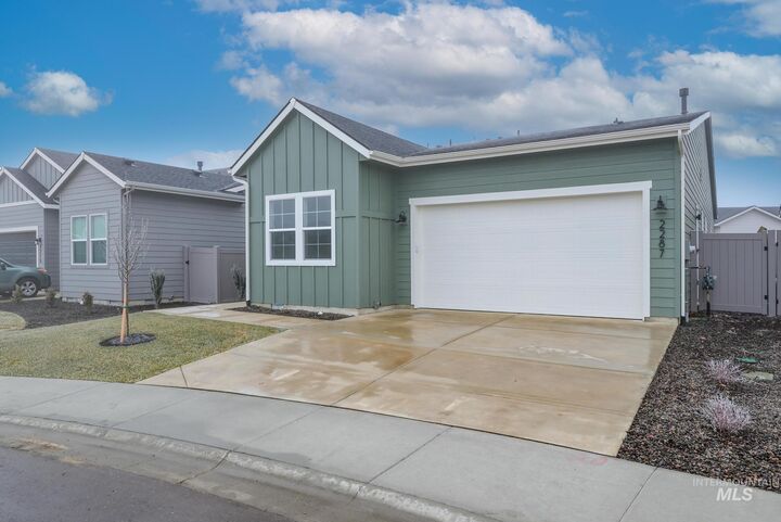 Property Photo:  2287 N Leatherwood Pl  ID 83669 