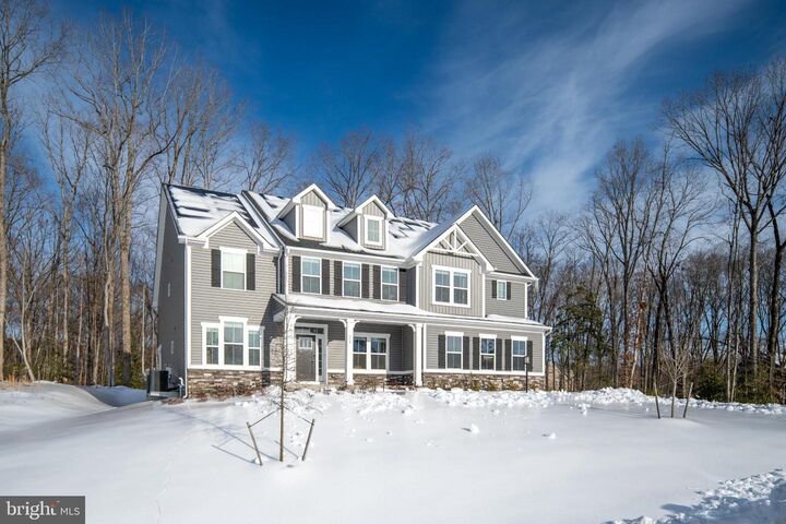 Property Photo:  112 Lake Bluff Court  VA 22406 