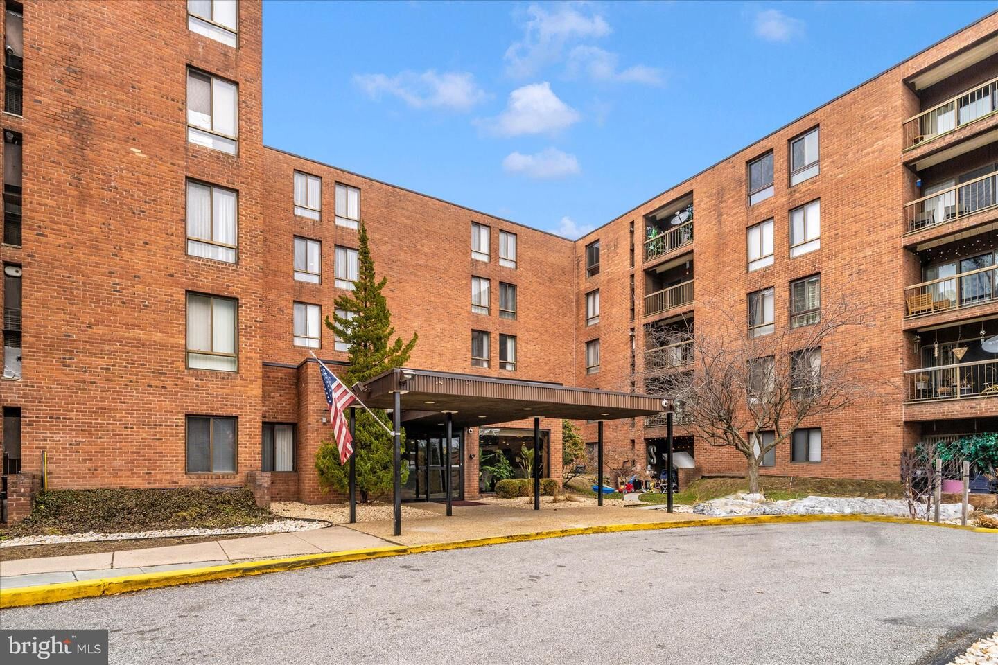 Property Photo:  6711 Park Heights Avenue L1  MD 21215 