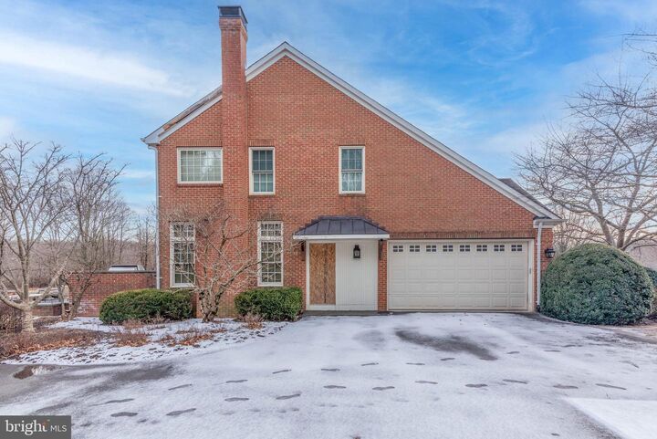 Property Photo:  1679 Bullock Circle  MD 21117 