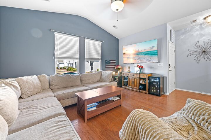 Property Photo: 190 Olde Towne Way 1 SC 29588