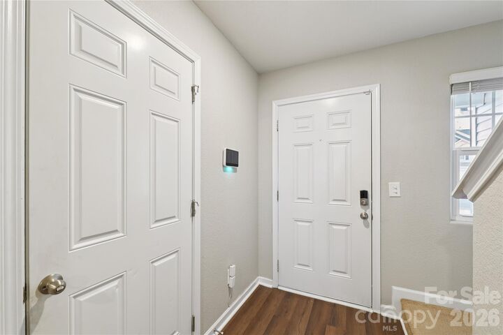 Property Photo:  3337 Ellingford Road  NC 28214 