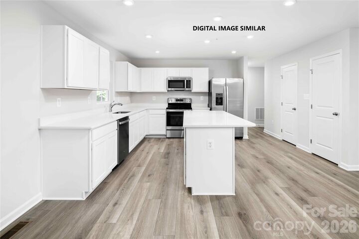 Property Photo:  470 Derbyshire Street 2120  SC 29720 