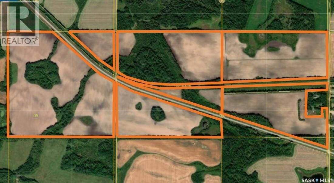 Property Photo:  Smith Farm  SK S0E 0E0 