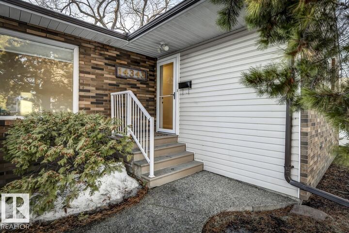 Property Photo: 14343 92A Avenue NW AB T5R 5E3