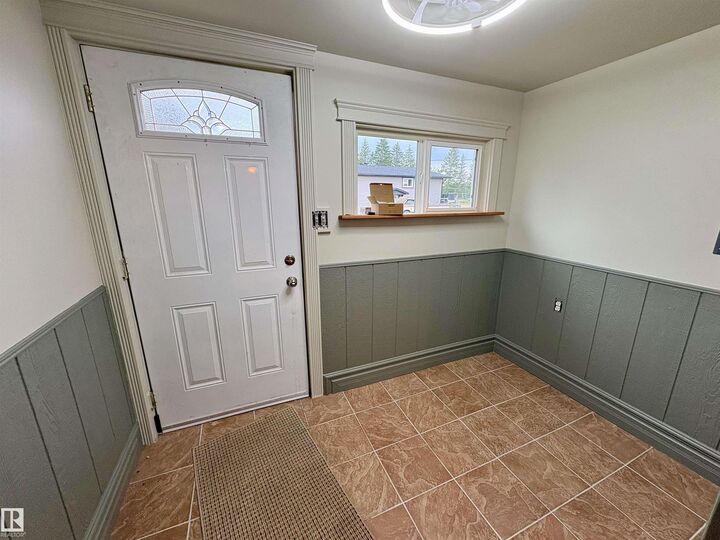 Property Photo: 5207 Pyrogy Drive AB T0A 1P0