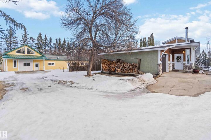 Property Photo:  54200 Rge Road 265 91  AB T8T 0E2 